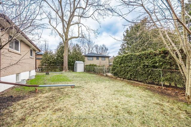 227 Parlette Ave, House detached with 3 bedrooms, 2 bathrooms and 5 parking in Toronto ON | Image 25