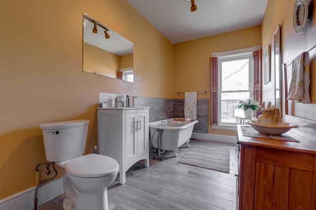 3477 Wallace Point Rd, House detached with 3 bedrooms, 2 bathrooms and 15 parking in Otonabee South Monaghan ON | Image 11