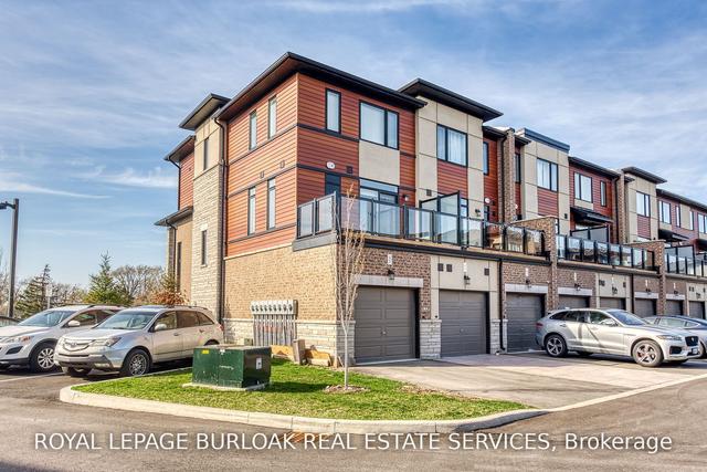 42 - 590 North Service Rd, Townhouse with 2 bedrooms, 3 bathrooms and 2 parking in Hamilton ON | Image 24