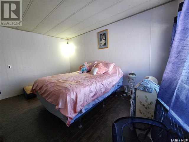 106 Larch Street, Home with 2 bedrooms, 1 bathrooms and null parking in Caronport SK | Image 8