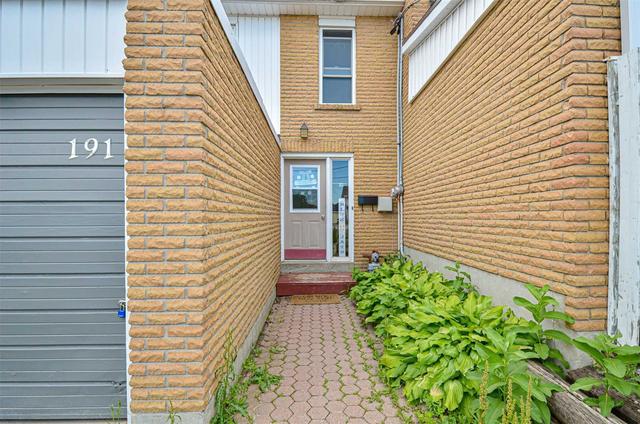 191 Lindsay St S, House attached with 3 bedrooms, 1 bathrooms and 2 parking in Kawartha Lakes ON | Image 16