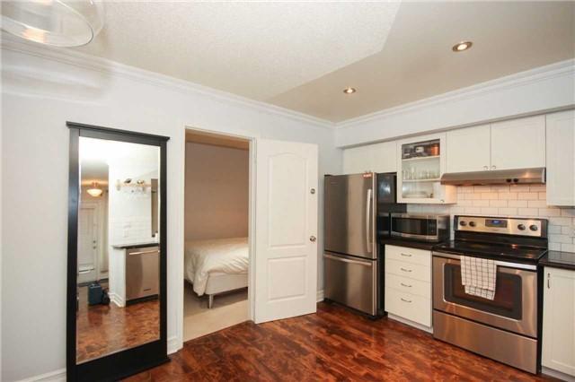 425 - 12 Douro St, Townhouse with 2 bedrooms, 1 bathrooms and 1 parking in Toronto ON | Image 17