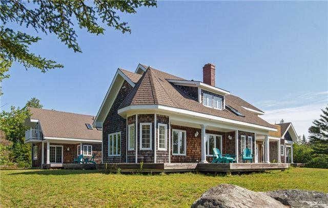 1154 East Sable Rd, House detached with 6 bedrooms, 5 bathrooms and 10 parking in Shelburne MD NS | Image 1