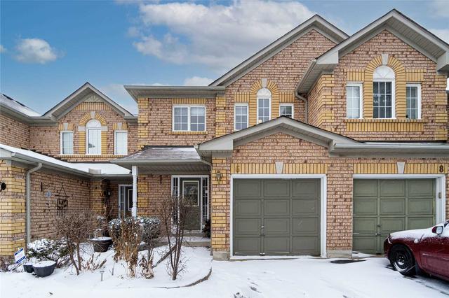 6 Ingold Lane, Townhouse with 3 bedrooms, 3 bathrooms and 2 parking in Ajax ON | Image 1