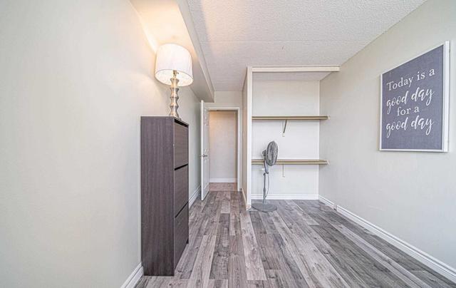 407 - 1530 Pickering Pkwy, Condo with 3 bedrooms, 2 bathrooms and 1 parking in Pickering ON | Image 2