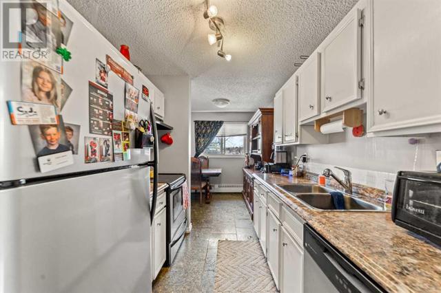 Kitchen | Image 9