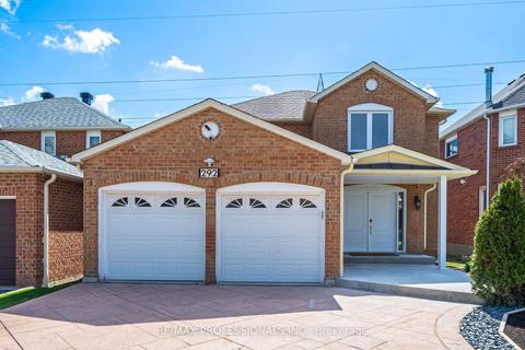 292 Laurentian Ave, House detached with 3 bedrooms, 4 bathrooms and 6 parking in Mississauga ON | Card Image