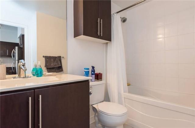 821 - 2885 Bayview Ave, Condo with 1 bedrooms, 1 bathrooms and 1 parking in Toronto ON | Image 9