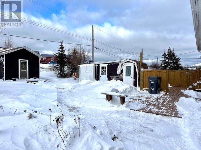 42 Confederation Street, House detached with 2 bedrooms, 1 bathrooms and null parking in Fortune NL | Image 5