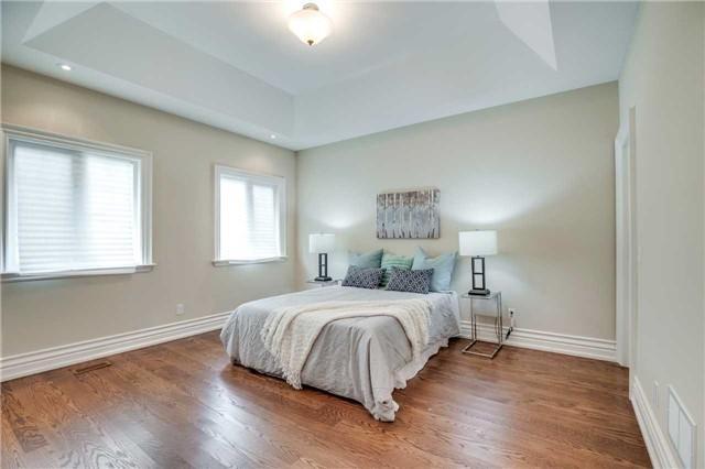 2B Carluke Cres, House detached with 5 bedrooms, 5 bathrooms and 6 parking in Toronto ON | Image 15