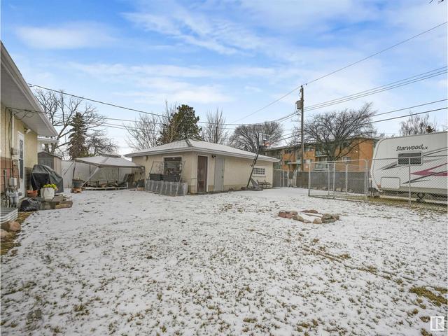 9524 129a Av Nw, House detached with 3 bedrooms, 1 bathrooms and null parking in Edmonton AB | Image 3