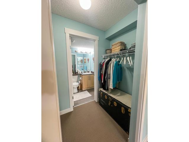 1112 - 205 Third Avenue, Condo with 2 bedrooms, 2 bathrooms and 1 parking in Invermere BC | Image 35