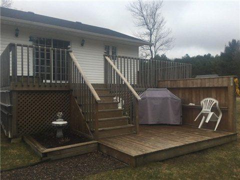 27 Airview Dr, House detached with 3 bedrooms, 3 bathrooms and 2 parking in Bancroft ON | Image 3