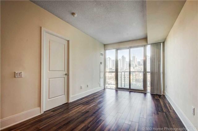 824 - 560 Front St W, Condo with 1 bedrooms, 1 bathrooms and 1 parking in Toronto ON | Image 7