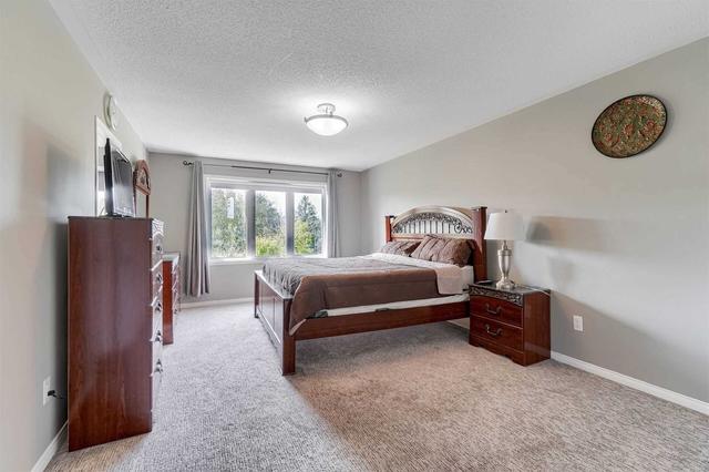 43 - 1035 Victoria Rd S, Townhouse with 3 bedrooms, 3 bathrooms and 2 parking in Guelph ON | Image 2