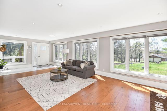 25 Hammond Rd, House detached with 6 bedrooms, 4 bathrooms and 12 parking in Brant ON | Image 34