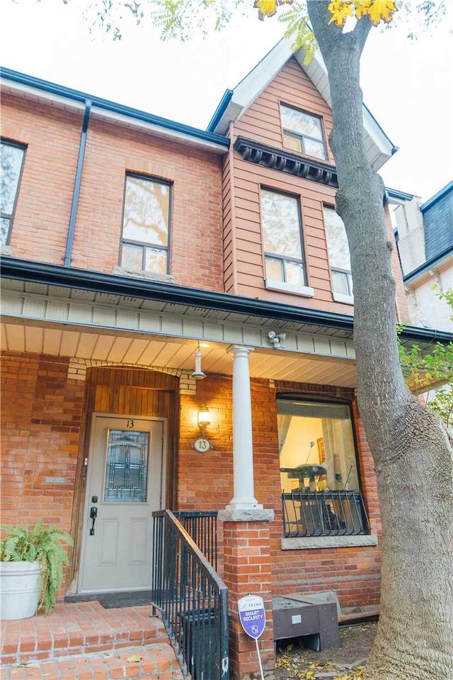 13a - 17 Pembroke St, Townhouse with 3 bedrooms, 2 bathrooms and 1 parking in Toronto ON | Image 1