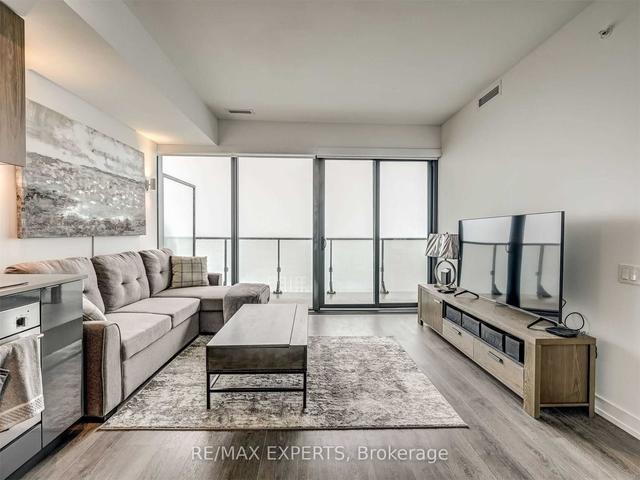 4001 - 161 Roehampton Ave, Condo with 1 bedrooms, 1 bathrooms and 1 parking in Toronto ON | Image 37