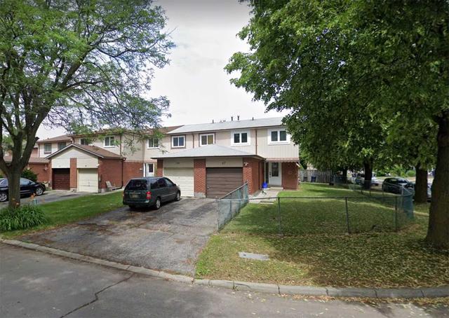57 Trott Sq, House attached with 3 bedrooms, 2 bathrooms and 3 parking in Toronto ON | Image 10