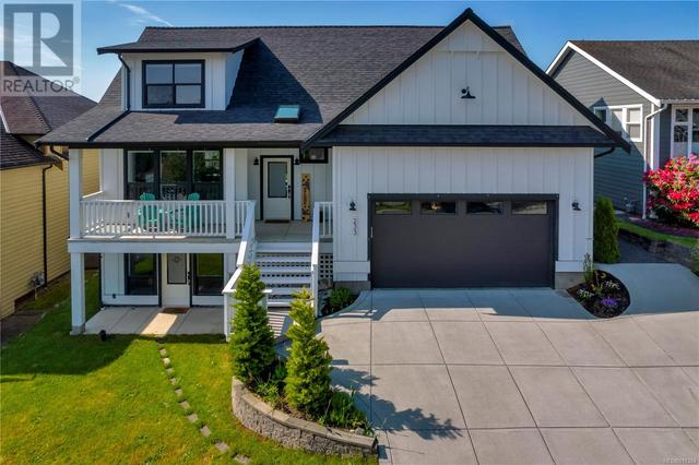 233 Maryland Rd, House detached with 3 bedrooms, 3 bathrooms and 3 parking in Campbell River BC | Card Image