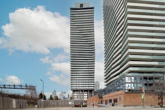 407 - 70 Distillery Lane, Condo with 2 bedrooms, 2 bathrooms and 1 parking in Toronto ON | Image 1