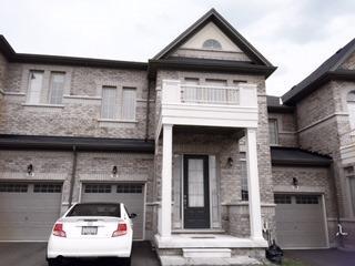 31 Harbord St, House attached with 3 bedrooms, 3 bathrooms and 1 parking in Markham ON | Image 1