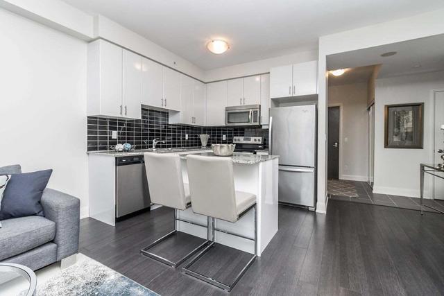810 - 2900 Highway 7 Rd, Condo with 1 bedrooms, 2 bathrooms and 1 parking in Vaughan ON | Image 20