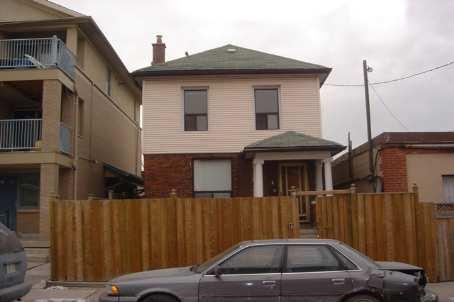 bsmt - 1 Carling Ave, House detached with 0 bedrooms, 1 bathrooms and null parking in Toronto ON | Image 1