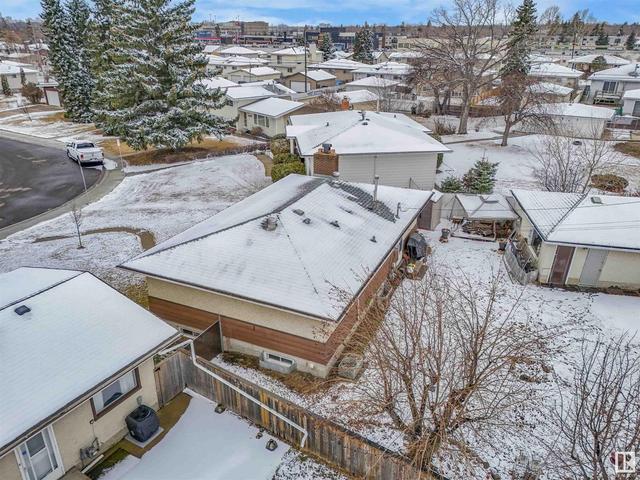 9524 129a Av Nw, House detached with 3 bedrooms, 1 bathrooms and null parking in Edmonton AB | Image 6