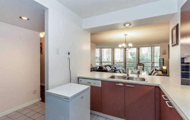 406 - 50 Eglinton Ave W, Condo with 2 bedrooms, 2 bathrooms and 2 parking in Mississauga ON | Image 19