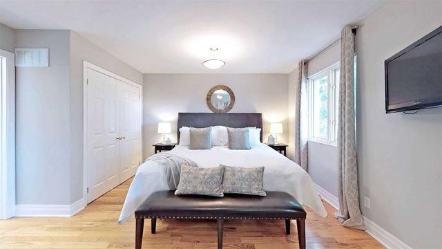 180 Holborne Ave, House detached with 3 bedrooms, 4 bathrooms and 3 parking in Toronto ON | Image 10