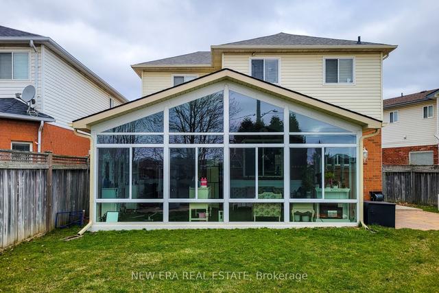 20 Pentland Rd S, House detached with 3 bedrooms, 4 bathrooms and 4 parking in Hamilton ON | Image 36