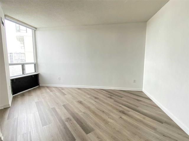 1514 - 1131 Steeles Ave W, Condo with 2 bedrooms, 2 bathrooms and 1 parking in Toronto ON | Image 3