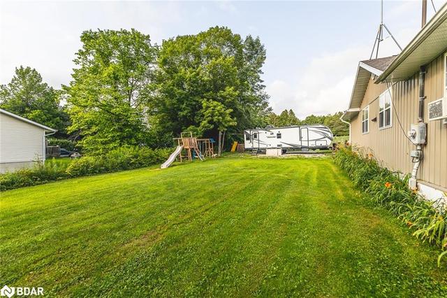 2181 Town Line Road, House detached with 3 bedrooms, 1 bathrooms and null parking in Oro Medonte ON | Image 24