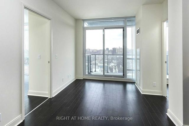 2702 - 825 Church St, Condo with 2 bedrooms, 2 bathrooms and 1 parking in Toronto ON | Image 2