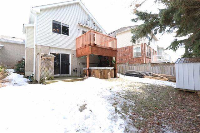 8 Country Lane, House detached with 2 bedrooms, 2 bathrooms and 2 parking in Barrie ON | Image 6