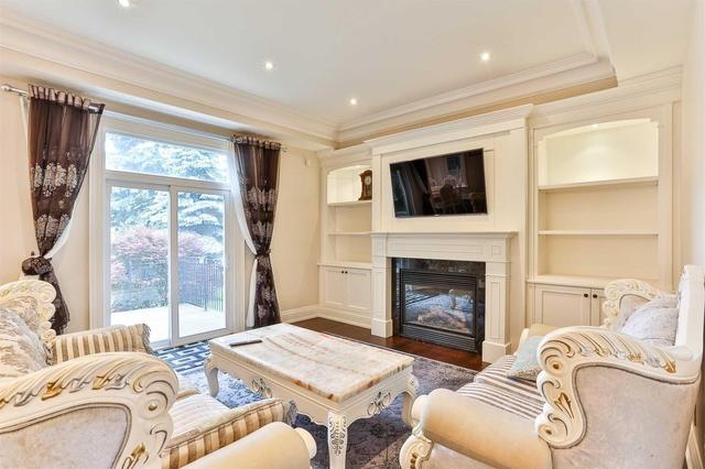 122 Yorkminster Rd, House detached with 4 bedrooms, 5 bathrooms and 4 parking in Toronto ON | Image 8