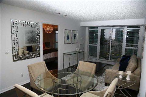 810 - 35 Bastion St, Condo with 2 bedrooms, 2 bathrooms and 1 parking in Toronto ON | Image 6