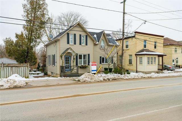 4231 Catherine Street E, House detached with 2 bedrooms, 1 bathrooms and 2 parking in Thames Centre ON | Image 2