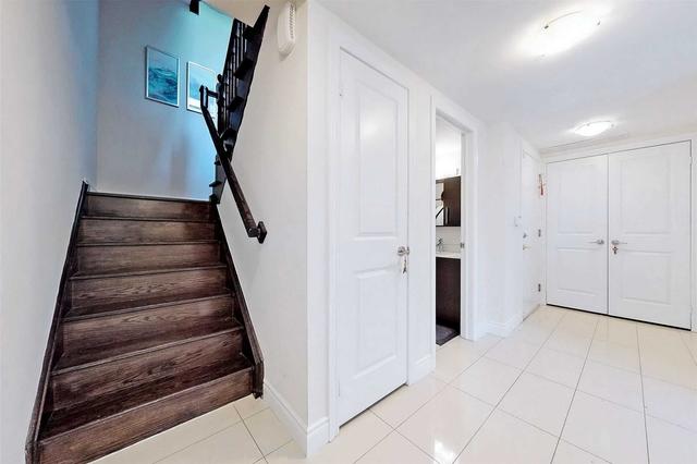 301 South Park Rd, Townhouse with 3 bedrooms, 3 bathrooms and 2 parking in Markham ON | Image 36