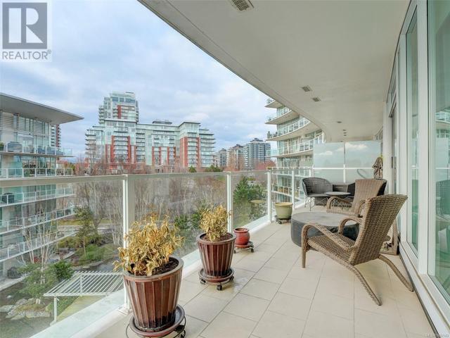 505 - 66 Songhees Rd, Condo with 1 bedrooms, 2 bathrooms and 1 parking in Victoria BC | Image 24