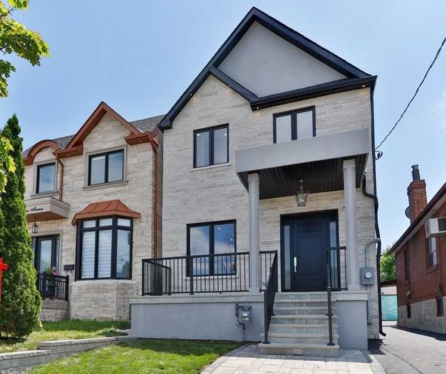 495 Whitmore Ave, House detached with 3 bedrooms, 3 bathrooms and 3 parking in Toronto ON | Image 12