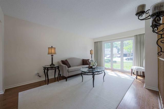 2727 Inlake Crt, House detached with 4 bedrooms, 3 bathrooms and 6 parking in Mississauga ON | Image 36
