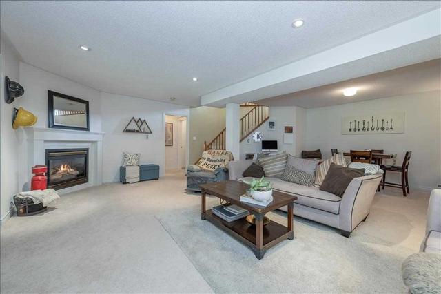 36 Bayshore Blvd, House detached with 2 bedrooms, 3 bathrooms and 6 parking in Barrie ON | Image 6