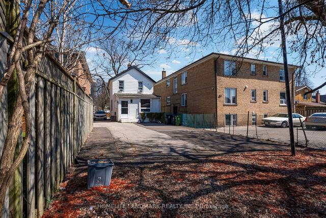 76 Burlington St, House detached with 3 bedrooms, 2 bathrooms and 2 parking in Toronto ON | Image 26