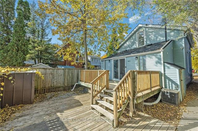 183 Sydenham St, House detached with 3 bedrooms, 3 bathrooms and 2 parking in London ON | Image 4