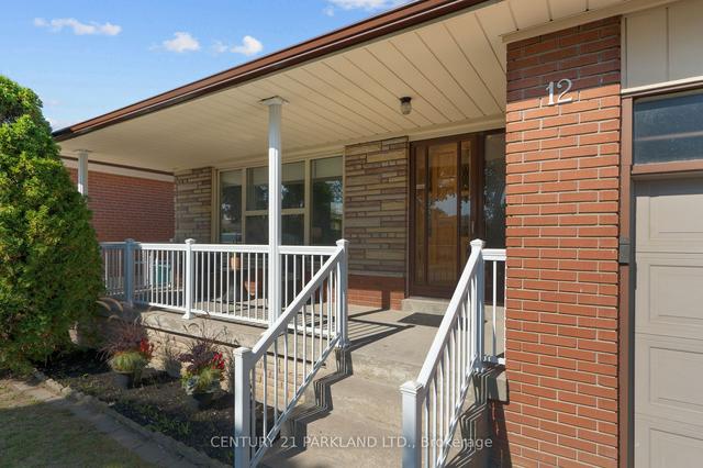 12 Bowhill Cres, House detached with 3 bedrooms, 2 bathrooms and 4 parking in Toronto ON | Image 23