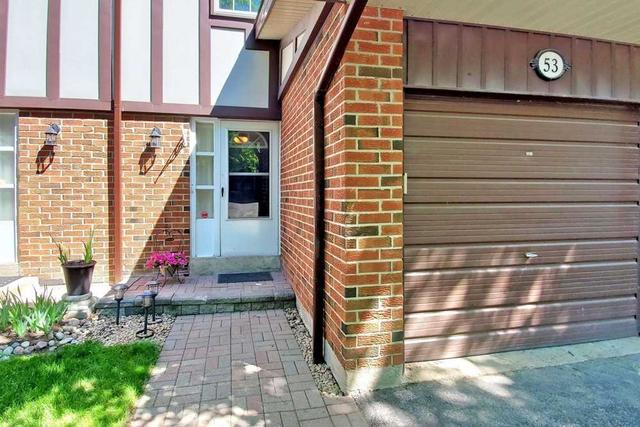 53 Gordon Way, Townhouse with 3 bedrooms, 2 bathrooms and 2 parking in Markham ON | Image 23
