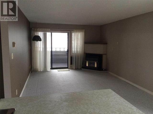 1801 - 32 Street Unit# 202, Condo with 2 bedrooms, 1 bathrooms and 1 parking in Vernon BC | Image 5
