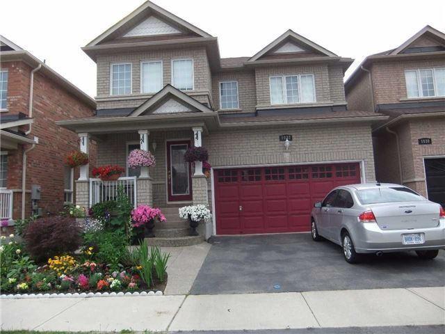 1032 Eager Rd, House detached with 4 bedrooms, 3 bathrooms and 1 parking in Milton ON | Image 1